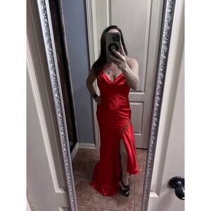 Vintage Y2K Red Satin Formal Dress – Open Back + Beaded Slit